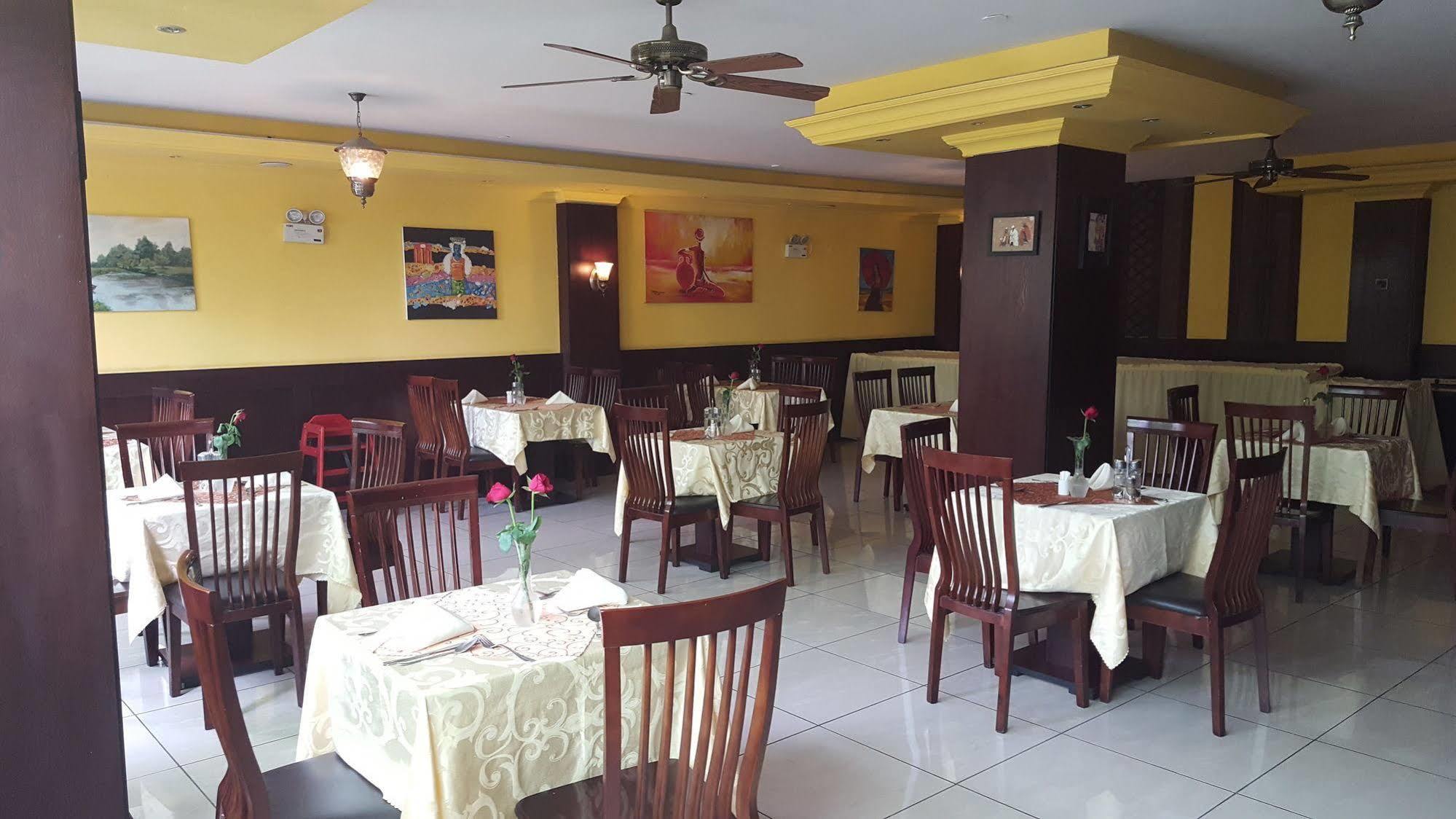 Trinity Hotel Addis Ababa Exterior photo